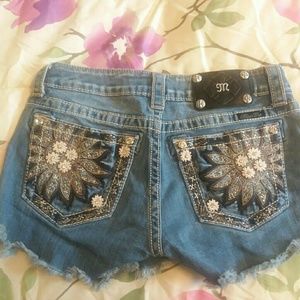 Size 27 Miss Me shorts
